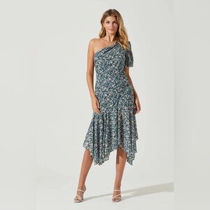 ASTR THE LABEL Santorini Dress in Blue & Peach Multi Floral One-Shoulder Dress